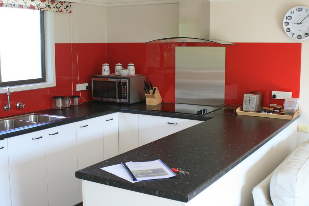 Strathmore Farm B&B Mirboo North Dış mekan fotoğraf